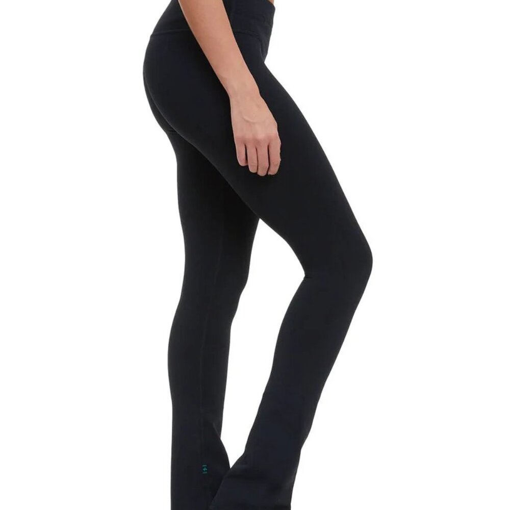 Nancy Rose Performance Teaser Pant - Medium Rise Short Inseam 2 - Picture 3 of 16